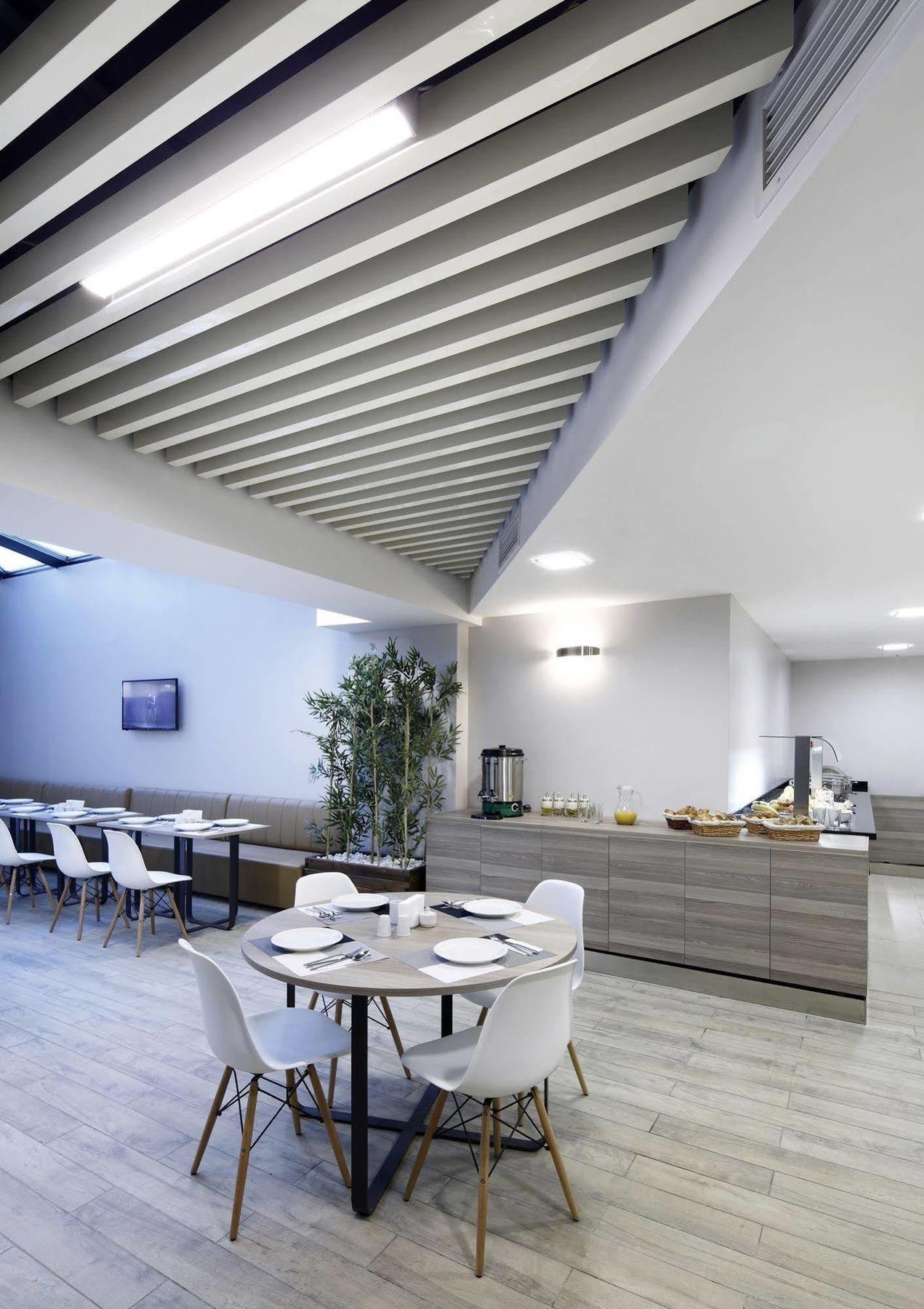 Prime Suites Istanbul Exterior foto