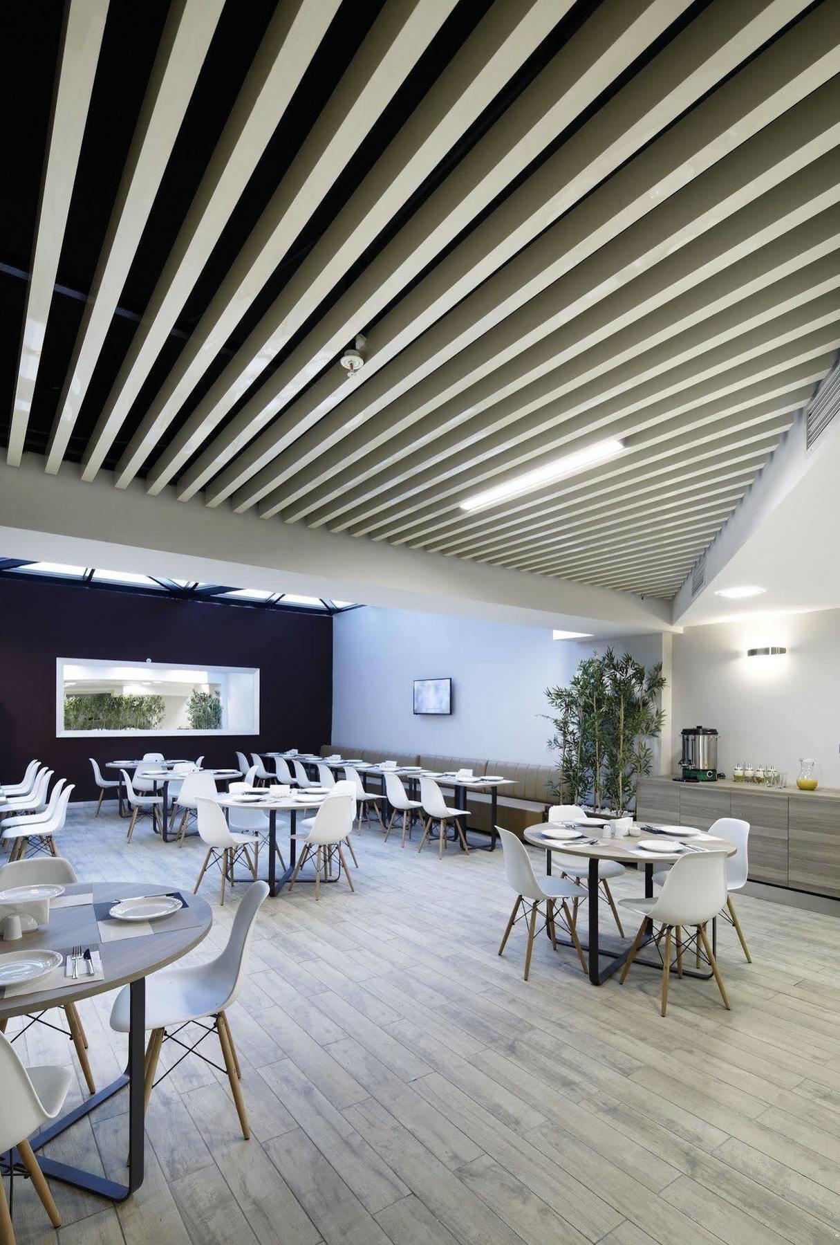 Prime Suites Istanbul Exterior foto